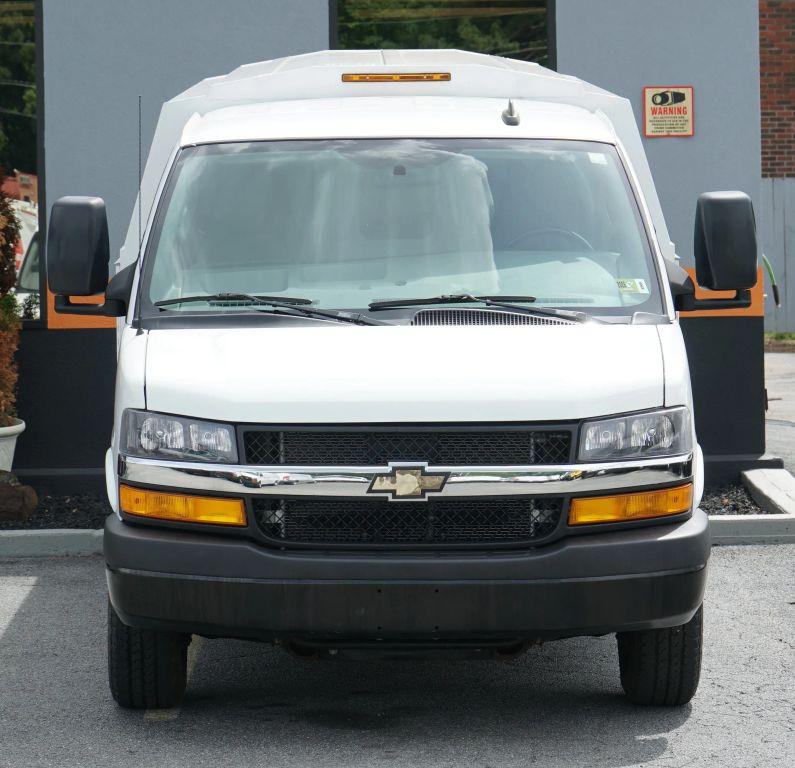 chevrolet express cutaway 2019 1GB0GRFG9K1365136 image chevrolet express cutaway 2019 1GB0GRFG9K1365136 image